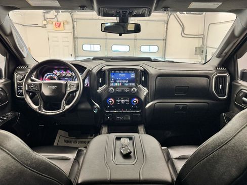 Used 2021 Chevrolet Silverado 1500 RST w/ Convenience Package II AWD/4WD image 16