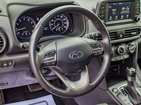 Used 2020 Hyundai Kona SEL FWD image 20