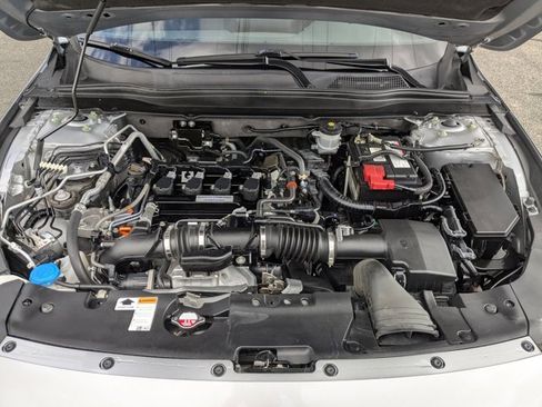 Used 2018 Honda Accord Sport image 22