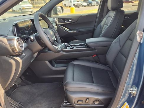 New 2026 Chevrolet Equinox LT w/ Convenience Package II image 6