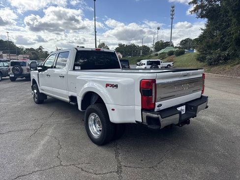 New 2026 Ford F350 King Ranch w/ Chrome Package image 5