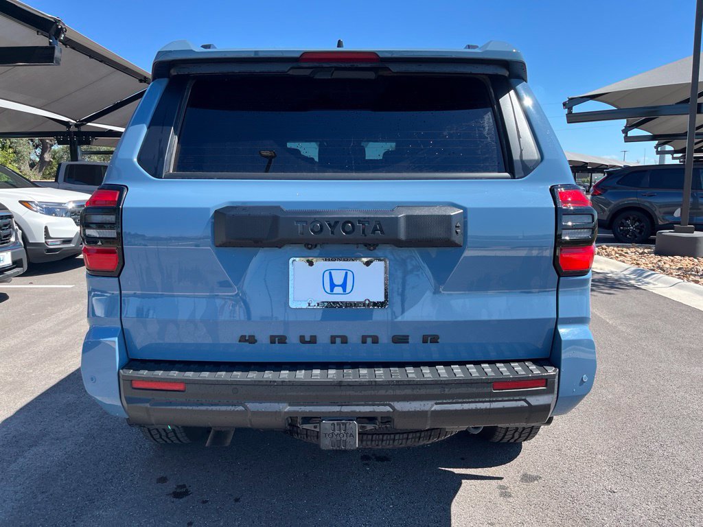 Used 2025 Toyota 4Runner TRD Off-Road Premium w/ Tow Technology Package AWD/4WD image 5