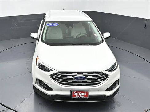 Certified 2024 Ford Edge Titanium AWD/4WD image 35