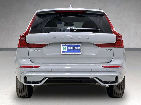 New 2026 Volvo XC60 B5 Core w/ Protection Package Premier image 4