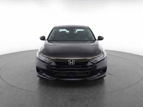 Used 2022 Honda Accord Sport image 2
