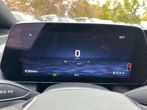 New 2026 Chevrolet Equinox EV RS image 21