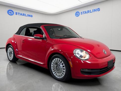 Used 2013 Volkswagen Beetle 2.5 FWD image 19