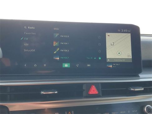 Used 2025 Kia Sorento S image 21