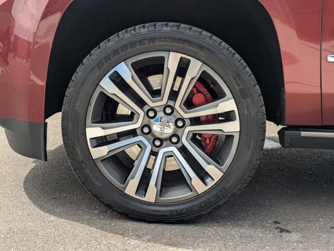 Used 2018 GMC Yukon Denali w/ Denali Ultimate Package AWD/4WD image 54