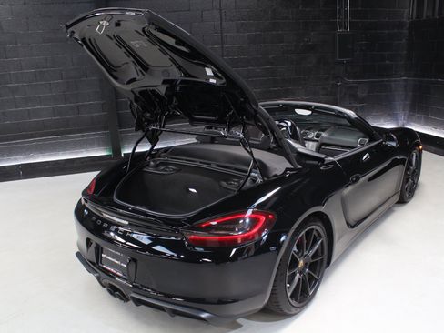 Used 2016 Porsche Boxster Spyder RWD image 35