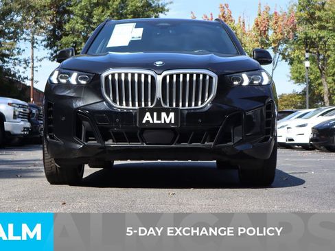 Used 2024 BMW X5 sDrive40i w/ M Sport Package image 4