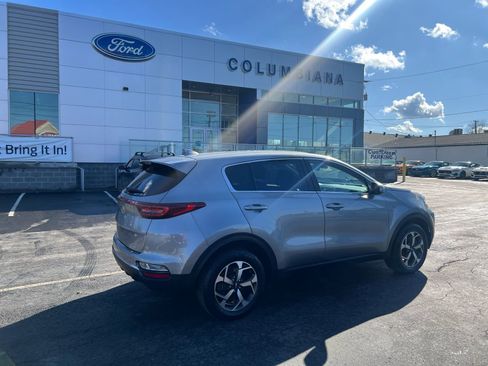 Used 2021 Kia Sportage LX AWD/4WD image 9
