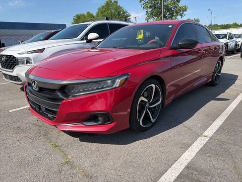 Used 2022 Honda Accord Sport image 6