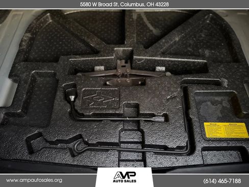 Used 2013 Toyota Camry L image 21