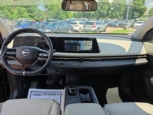 Used 2023 Nissan Ariya FWD image 12