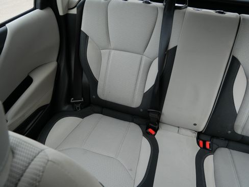 Used 2023 Subaru Forester AWD/4WD image 12