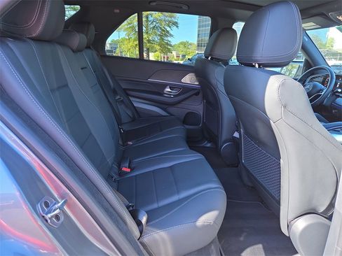 Certified 2025 Mercedes-Benz GLE 450 4MATIC image 15