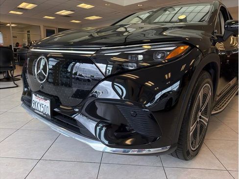 Used 2023 Mercedes-Benz EQS 450+ 4MATIC SUV image 34