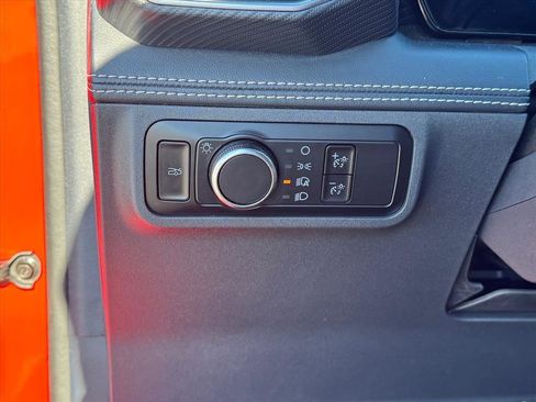 Used 2024 Ford Mustang GT Premium image 18