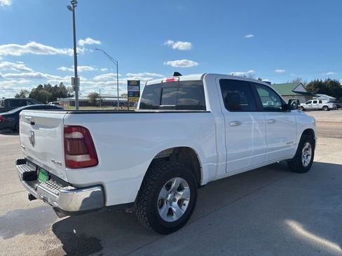 Used 2019 RAM 1500 Big Horn AWD/4WD image 5