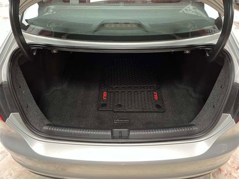Used 2013 Volkswagen Jetta GLI Autobahn FWD image 28