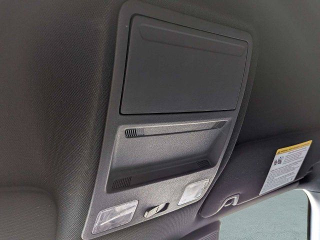 Used 2025 Ford Mustang Coupe RWD image 20