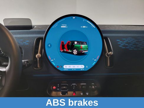 Used 2025 MINI Cooper Countryman S w/ Comfort Package Max image 16