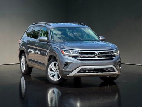 Used 2021 Volkswagen Atlas SE FWD image 1