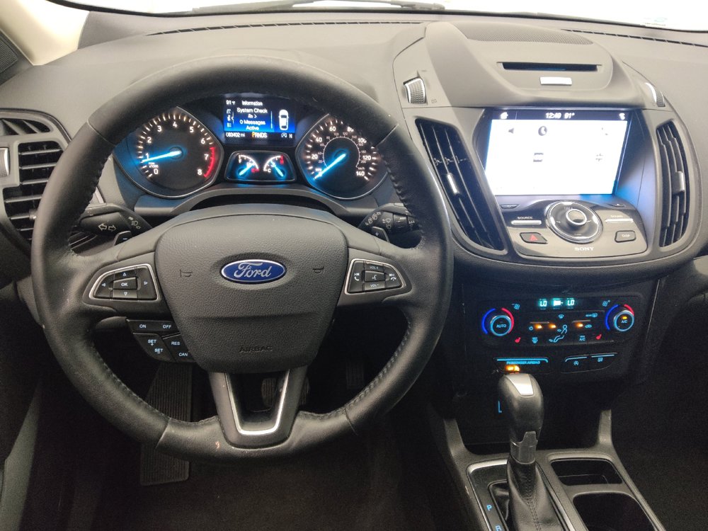 Used 2017 Ford Escape Titanium FWD image 22