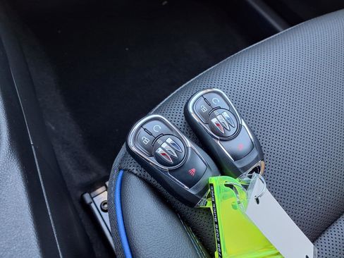 New 2026 Buick Encore GX Sport Touring FWD image 11