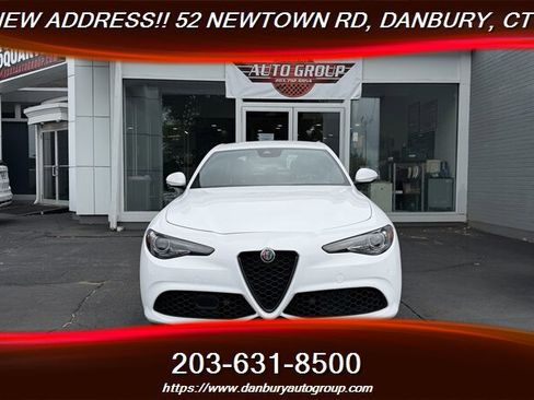 Used 2022 Alfa Romeo Giulia Sprint AWD/4WD image 8