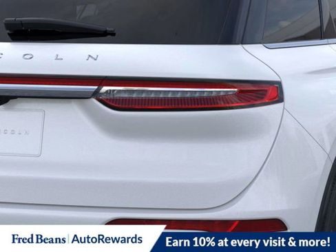 New 2026 Lincoln Corsair Premiere image 22