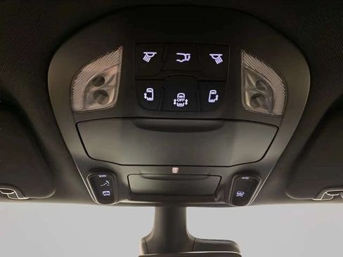 Used 2026 Chrysler Pacifica Limited w/ S Appearance Package FWD image 95