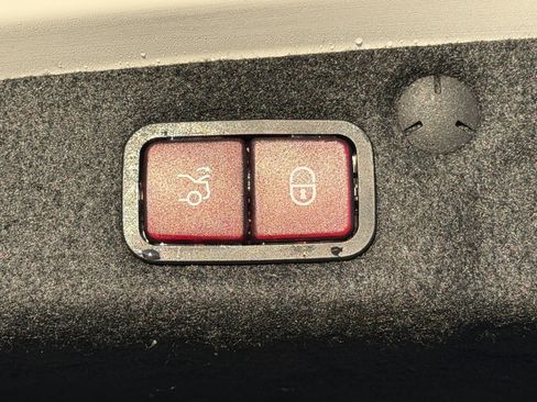 Certified 2021 Mercedes-Benz C 300 Sedan image 14