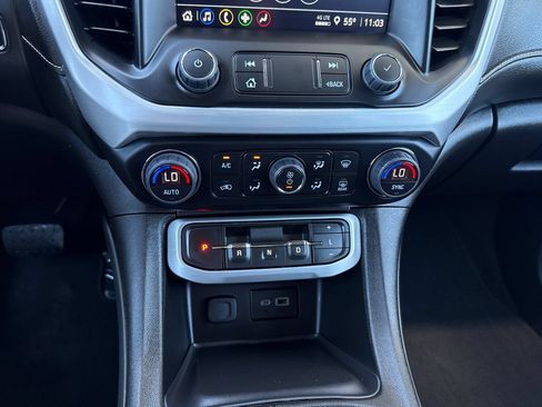 Used 2023 GMC Acadia SLE w/ Driver Convenience Package AWD/4WD image 28
