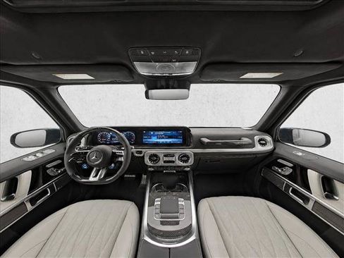 Used 2025 Mercedes-Benz G 63 AMG 4MATIC image 17