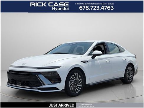 Certified 2025 Hyundai Sonata SEL FWD image 1