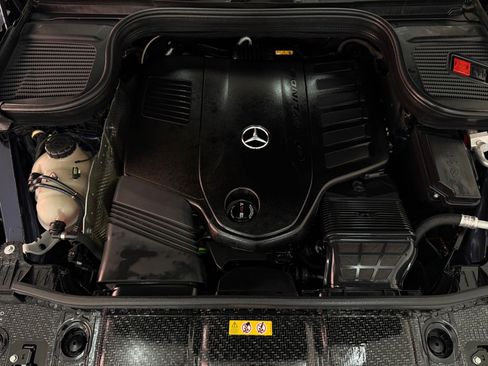 Used 2024 Mercedes-Benz GLS 450 4MATIC image 34