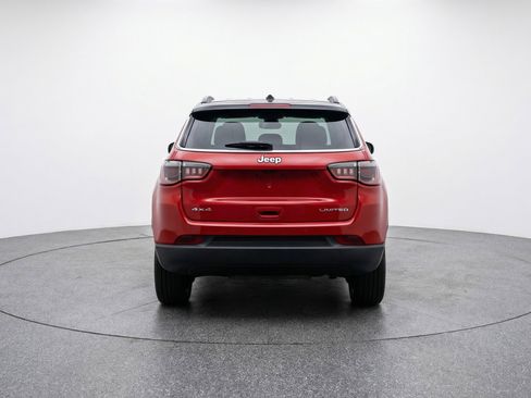 Used 2025 Jeep Compass Limited AWD/4WD image 7
