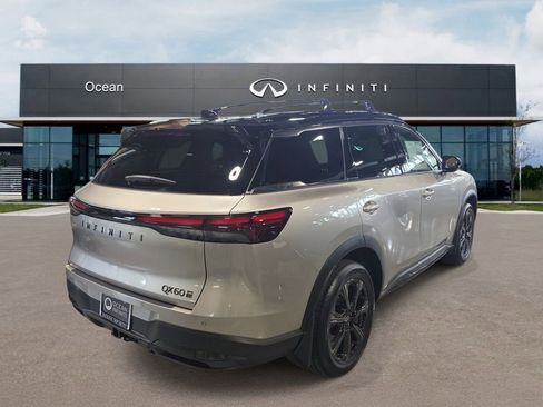New 2026 INFINITI QX60 Autograph w/ Dark Cargo Package AWD/4WD image 3