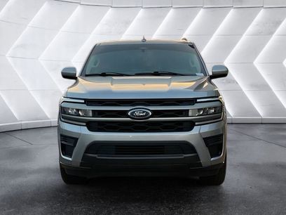 Used 2024 Ford Expedition XLT