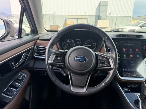 Used 2021 Subaru Outback Touring w/ Popular Package #2 AWD/4WD image 8