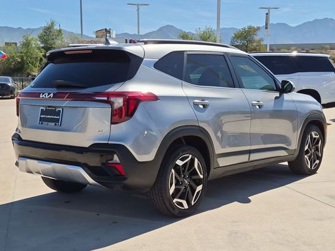 Certified 2024 Kia Seltos SX AWD/4WD image 5