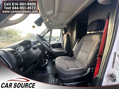 Used 2023 RAM ProMaster 3500 w/ Driver Convenience Group FWD image 10