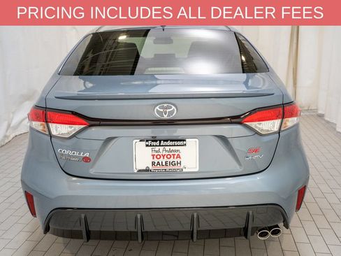 Used 2026 Toyota Corolla SE w/ SE Premium Package FWD image 4