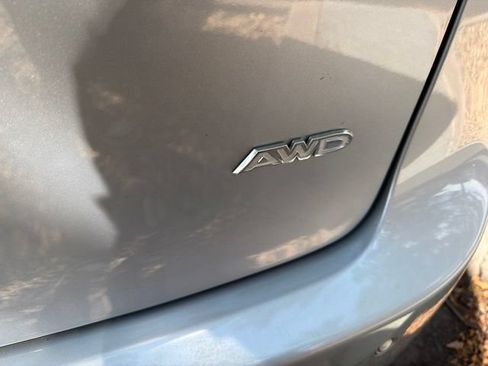 Used 2022 Chrysler Pacifica Touring-L AWD/4WD image 16