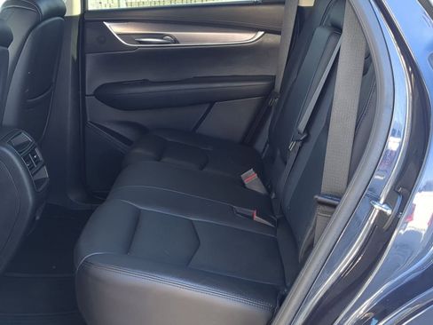 Used 2018 Cadillac XT5 Luxury image 24