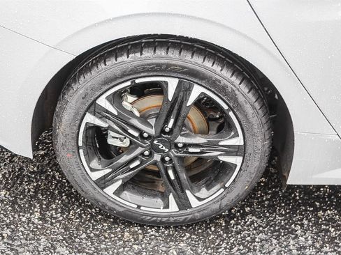 Used 2022 Kia K5 GT-Line w/ GT-Line FWD Premium Package image 13