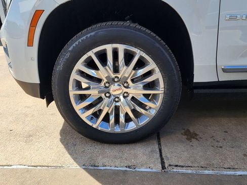 New 2026 GMC Yukon XL Denali w/ Sun & Power Step Package image 63