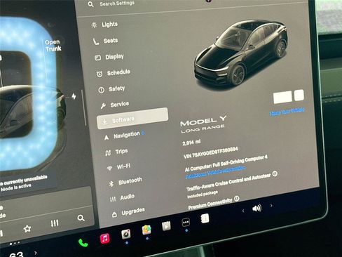Used 2026 Tesla Model Y 2WD image 4